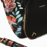 Desigual Cross Bag D9 - Image 4