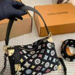 LV Cross Bag L9
