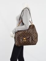 LV Cross Bag L14 - Image 4