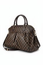 LV Cross Bag L1 - Image 6
