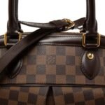 LV Cross Bag L1 - Image 9
