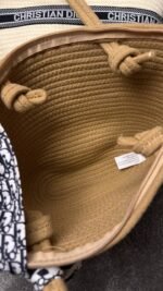 ⁦Lmported Shoulder Bag 2818⁩ - الصورة ⁦11⁩
